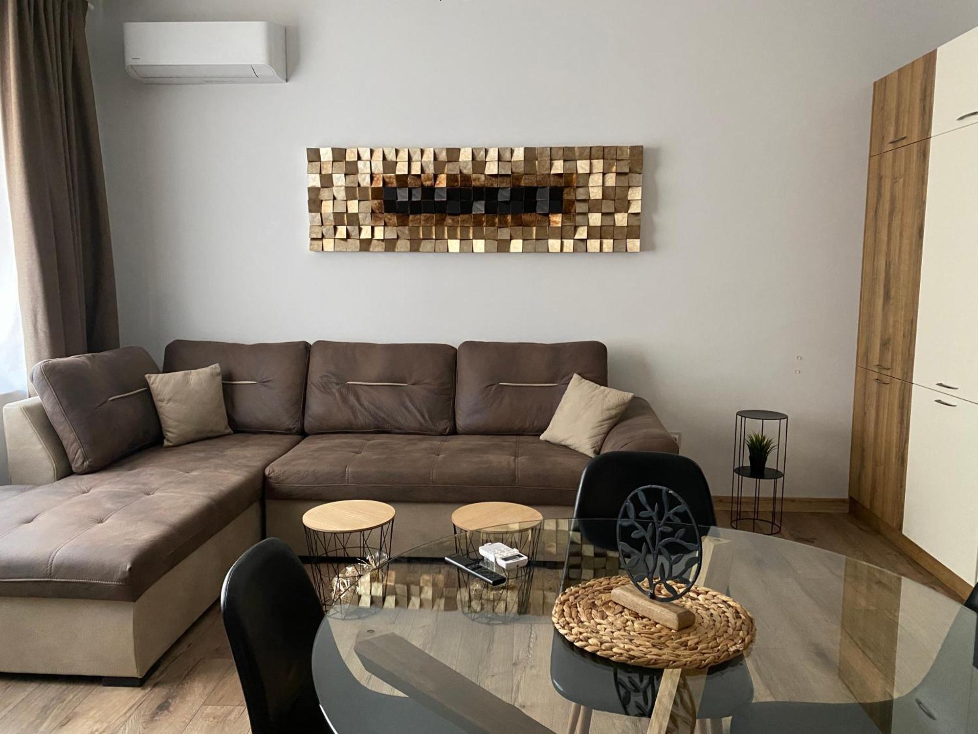 La Luna - High-End 2Bd Flat In The Top Centre By Flat Mаnager Sofia Luaran gambar